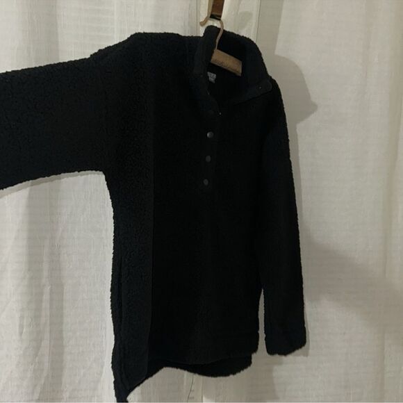 aerie S Black Fluff Quarter Snap Front Lightweight Sherpa Pullover Sweatshirt - Picture 4 of 14